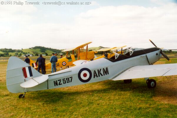 de Havilland Moth Minor G-AFON %2F ZK-AKM%3Cbr%3E%28photo Phillip Treweek%29